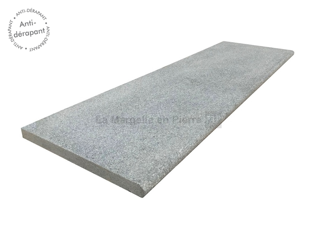 Margelle de piscine PEPEGREY Premium Granit gris antidrapant bord rond 120.6x40x3 cm